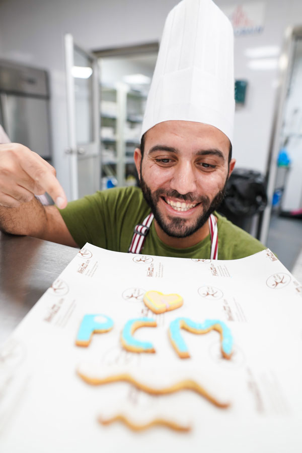 association Shanghai Young Bakers smiling