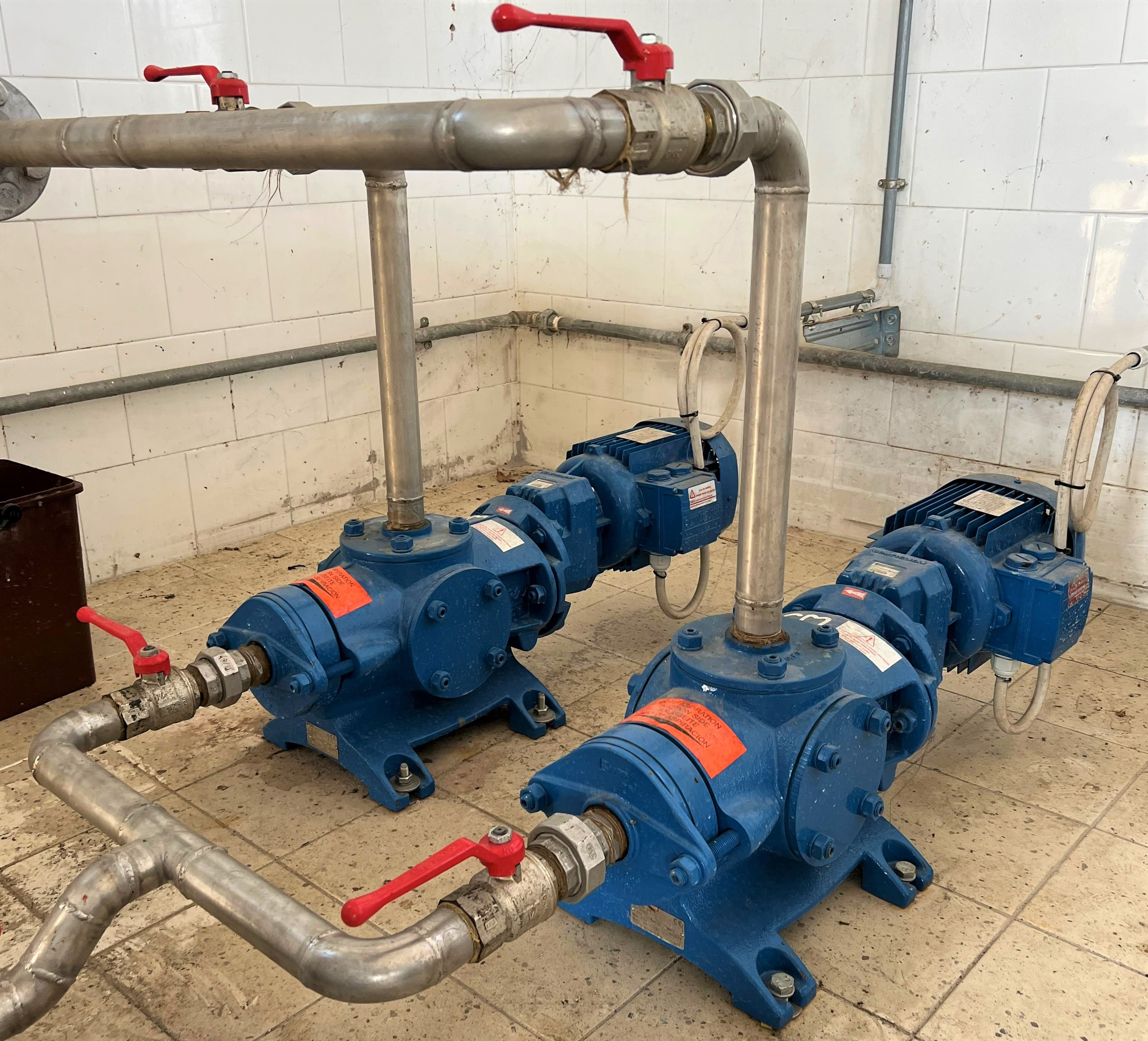 Photo of two PCM EcoMoineau™ MF pumps on site at a customer's facility